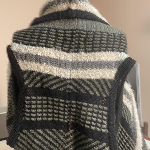 A.N.A a new approach loose easy fit vest - Picture 5 of 8